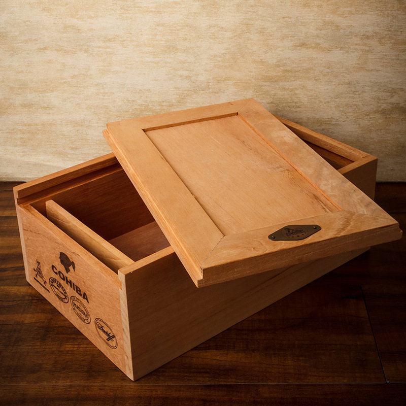 Lubinski Lubinski cigar aging box humidor box without paint can be put in the cigar cabinet