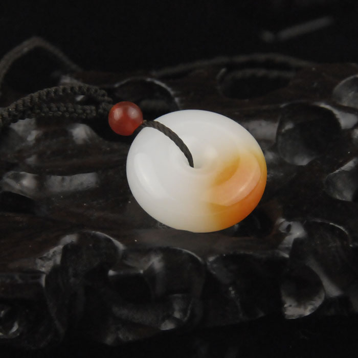 Natural A stock Candy White Jade Green Buckle Manufacturer Direct Sales New Products New Real Pint Gobi Wall Material Sentiment Push