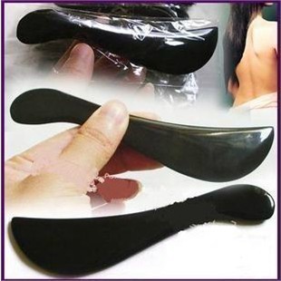 S-shaped thickened buffalo horn scraping board, beauty scraping board, eye and face scraping board
