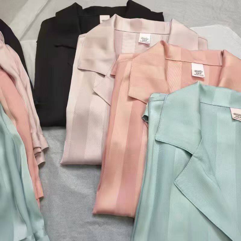 2022 new products simple solid color stripes high-end silk slippery pajamas women's summer ice silk short-sleeved shorts thin suit