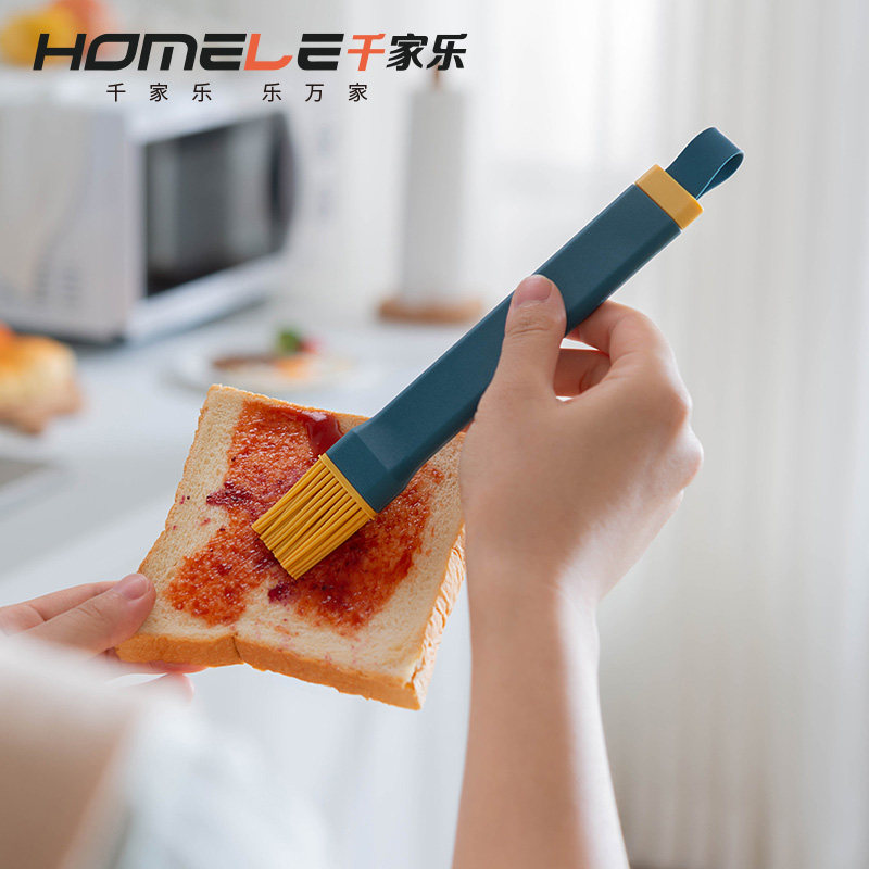 Silicone oil brush Kitchen pancakes Edible baking small brush pancakes high temperature resistance does not lose hair Household barbecue oil brush