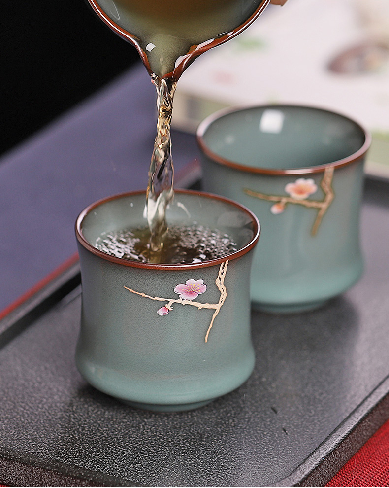The Master cup single open piece of kung fu tea tea is the glass ceramic sample tea cup up with special iron tea light cup single flat