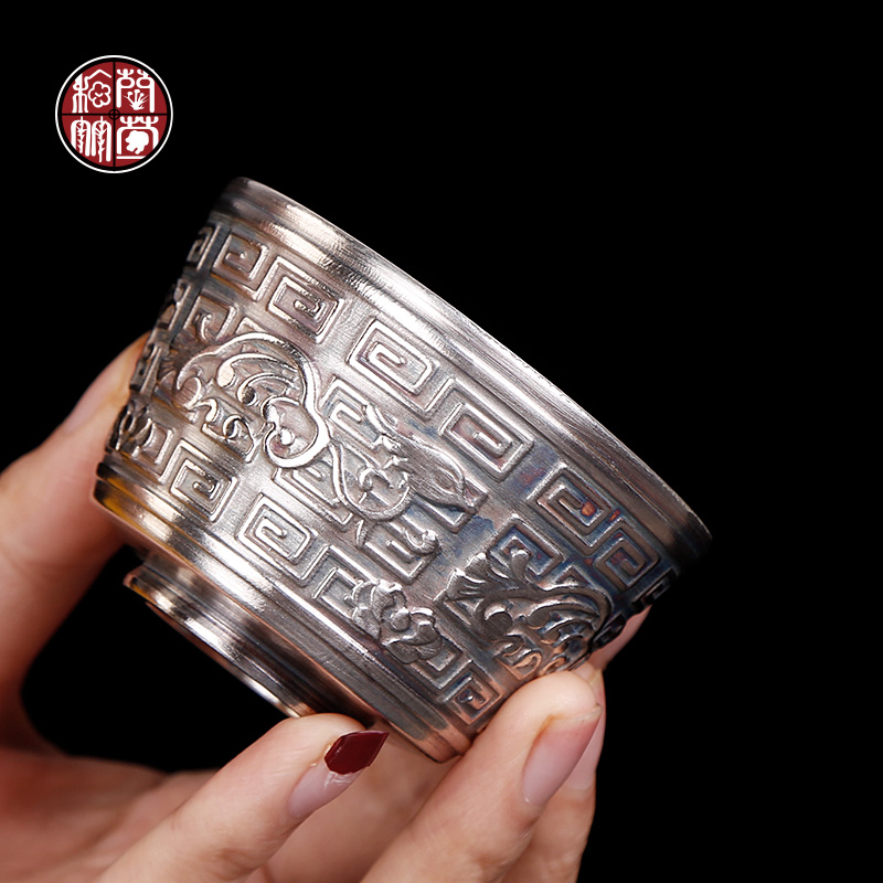 Kongfu master mugs restoring ancient ways is a single male coppering. As silver tea cup single fullness cups of tea a cup of tea
