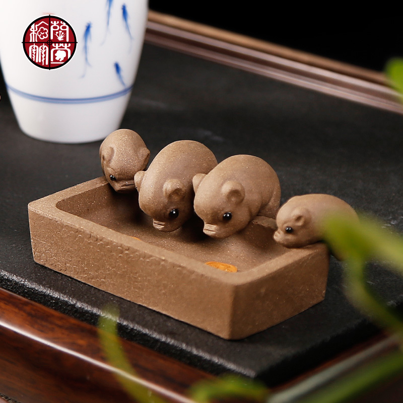 Small tea pet mini household creative lovely violet arenaceous pig kung fu tea tea set zero spoil water office furnishing articles
