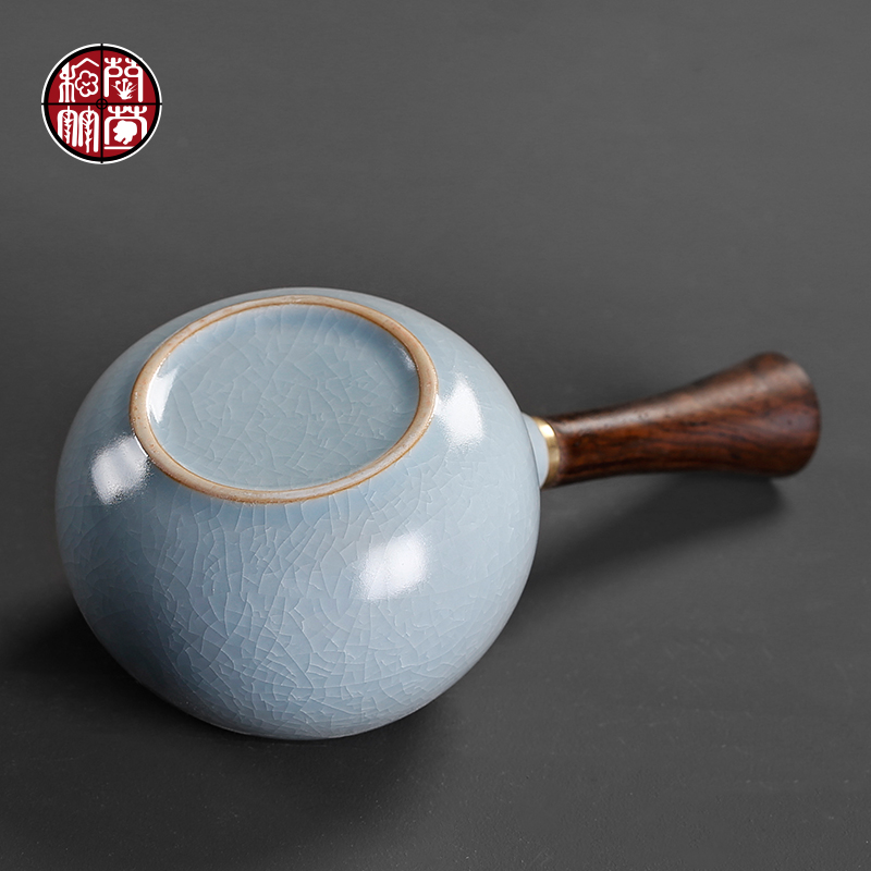 Your up ceramic fair with wooden handle, a cup of tea sea side Your porcelain and glass of kung fu tea tea is no means for