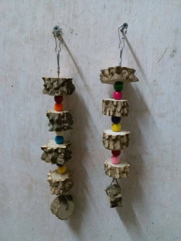natural bird toys
