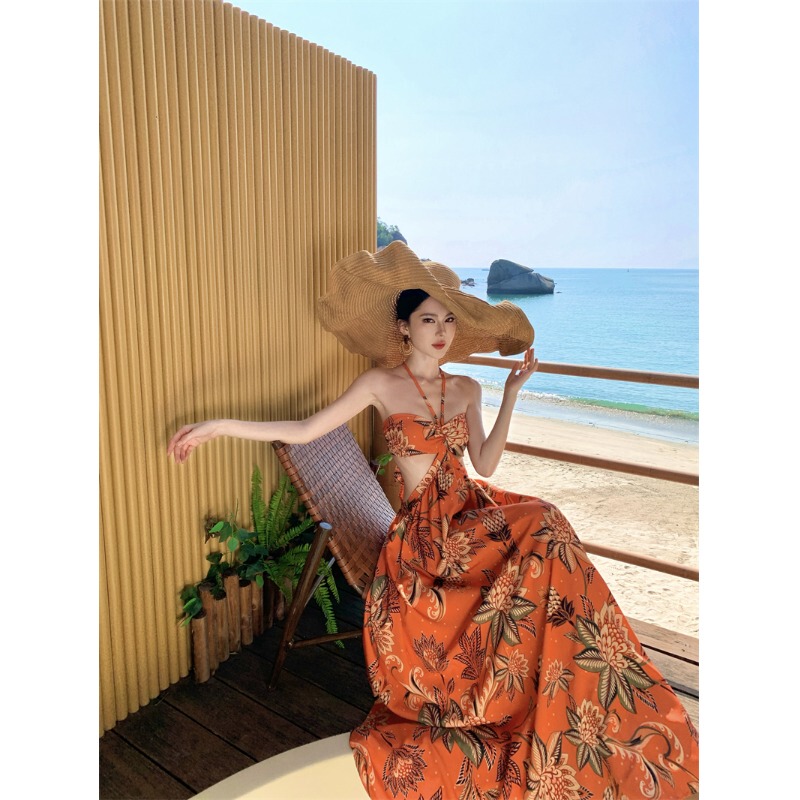 Southern French Holiday Hollow-Out Halter Neck Waist-Revealing Thai Bohemian Ethnic Style Seaside Vacation Photo Shoot Beach Dress Southern French Holiday Hollow-Out Halter Neck Waist-Revealing Thai Bohemian Ethnic Style Seaside Vacation Photo Shoot Beach Dress
