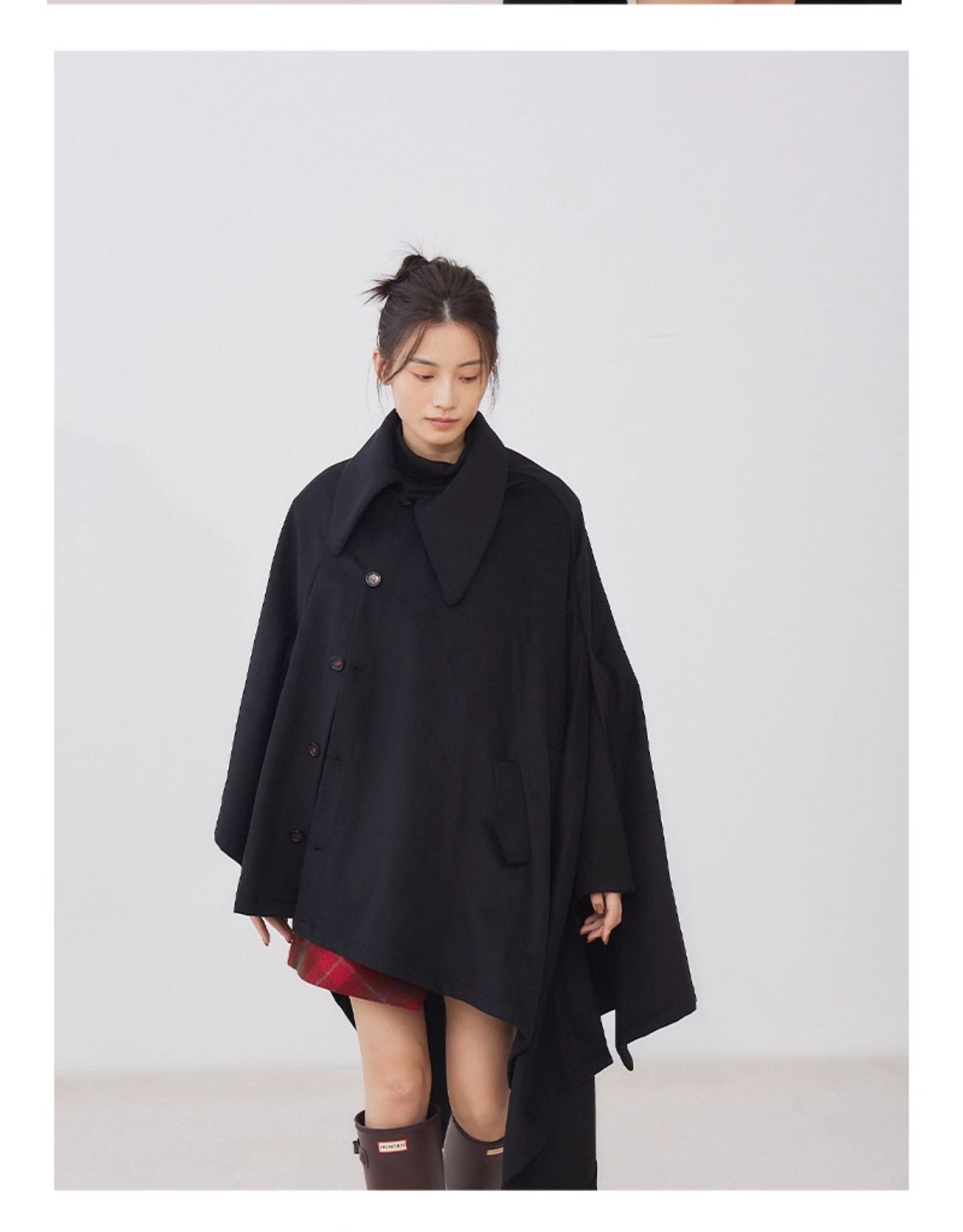 赤いチェック柄ケープコート【JENNE】 赤いチェック柄ケープコート【JENNE】