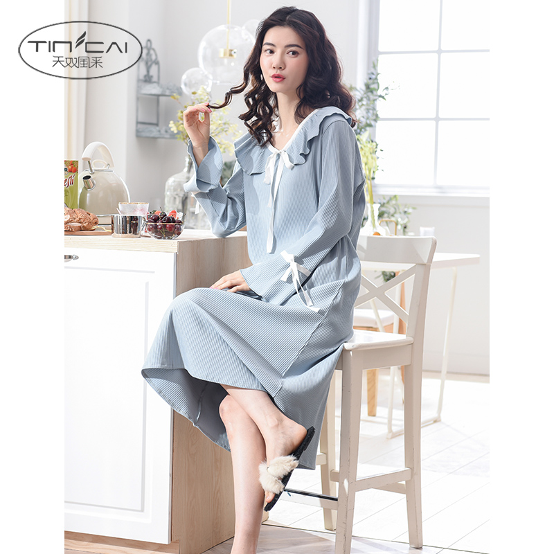 Pajamas Woman Autumn Korean version Sleeping dress Long sleeves Palace Court Princess Wind Sweet and cute autumn cotton long version of spring and autumn Family clothes