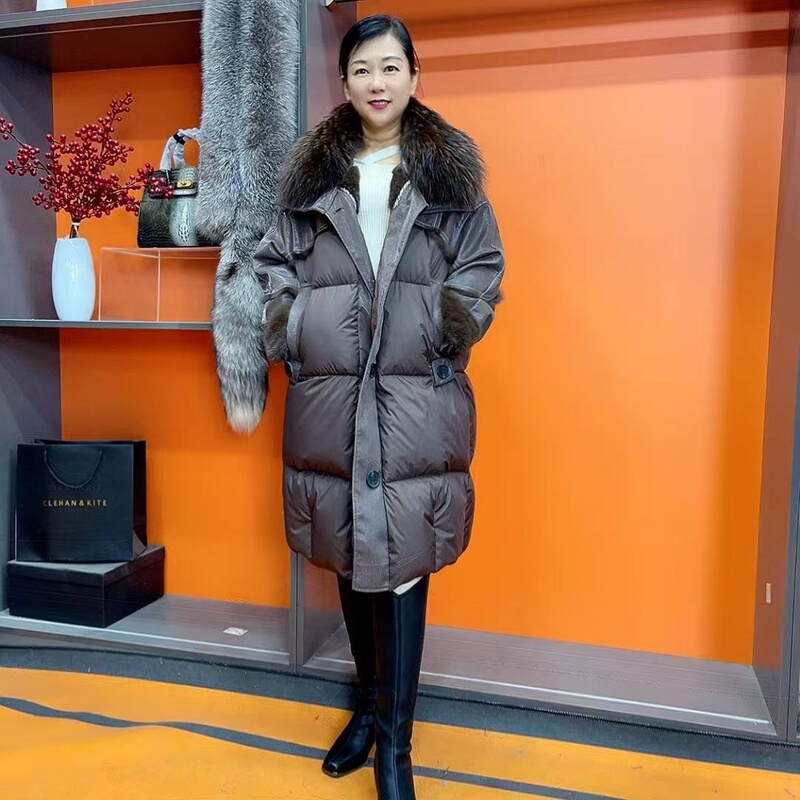 Haining Fur Coat, Long Goose down Coat with Rabbit Fur Integrated, Real Raccoon Fur Collar, Women's Warm Jacket
