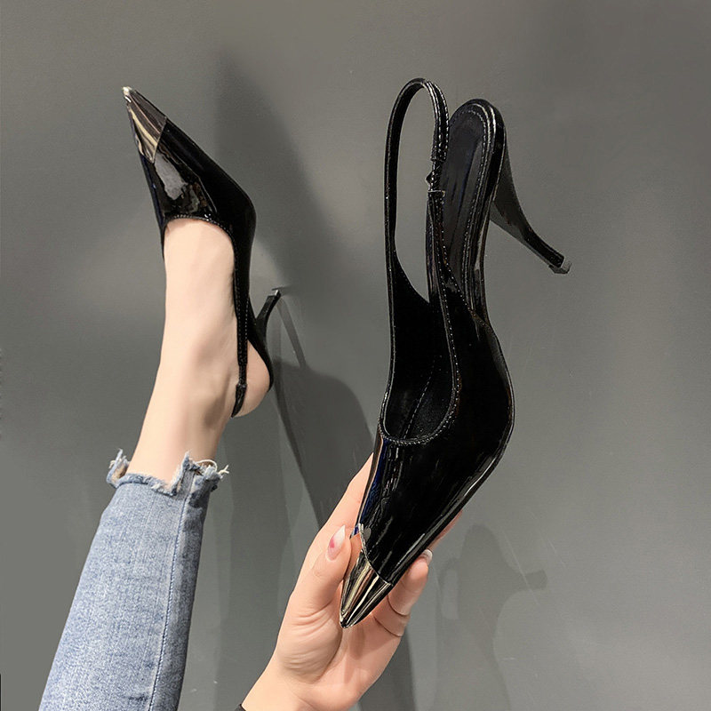 Women's black high heels, new spring 2026 style, stiletto heels, mature and sophisticated style, perfect for formal dresses, metallic pointed toe, sexy closed-toe sandals.