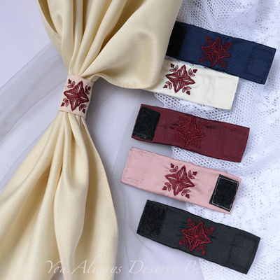 【 Linyue Jun 】 Embroidered fabric buckle hand-buttoned triangular scarf accessory, Japanese-style jk sailor suit silk scarf with Velcro buckle