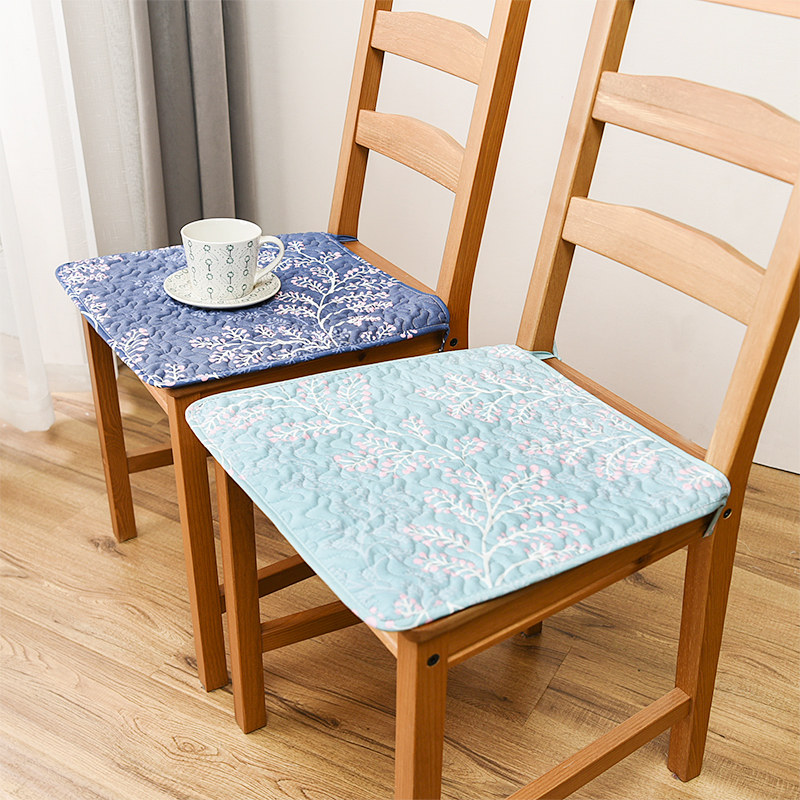 (2pcs) Seat cushion seat cushion Office seat cushion fart cushion Dining chair cushion Student autumn and winter plush computer chair cushion