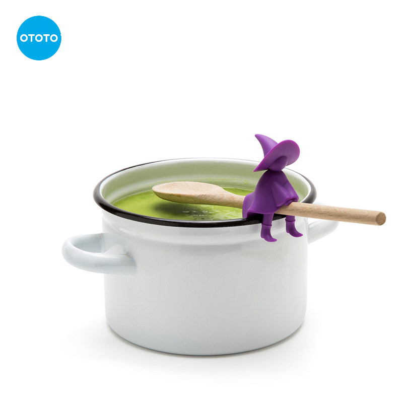 Israel OTOTO little witch soup spoon rack creative soup anti-overflow artifact cute kitchen steamer supplies shelf