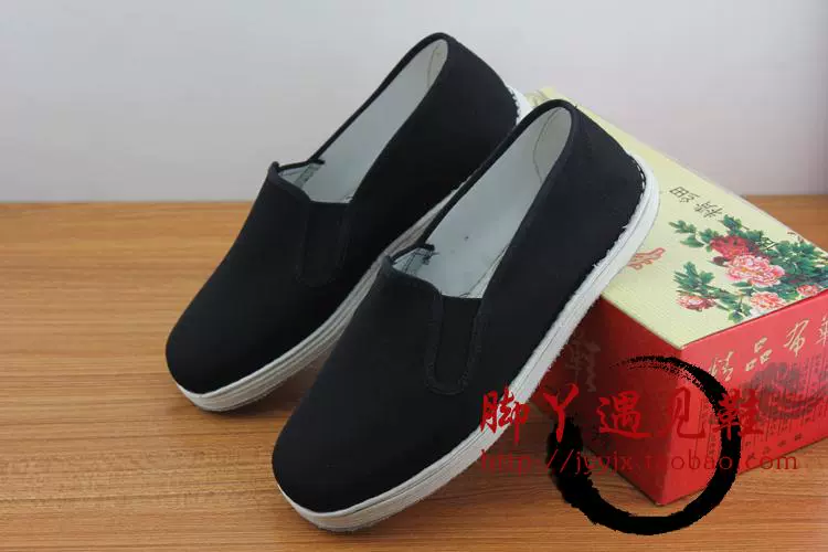 Lớp làm bằng tay của giày nam, giày vải Bắc Kinh cũ, da nam và nữ, giày đế thấp, thấm mồ hôi, giày cũ thông thường