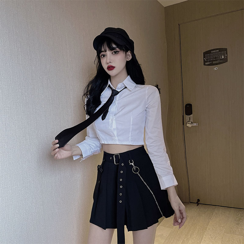 Korean version Short Embroidery White Shirt Woman 100 lap Short Jacket Blouse Blouse High Waist Tooling Hundred Pleats Dress 1