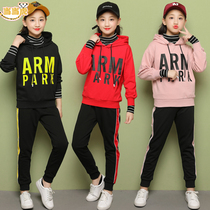 Zhongdai girl spring suit 2020 new 12 Korean leisure 13 sportswear 15-year-old spring and autumn two-piece tide