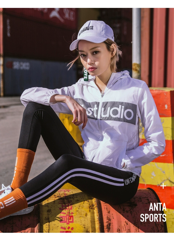 Áo khoác nữ Anta 2019 mới mùa thu và mùa đông áo gió giản dị thể dục thể thao áo khoác trắng áo khoác nữ áo khoác tập gym