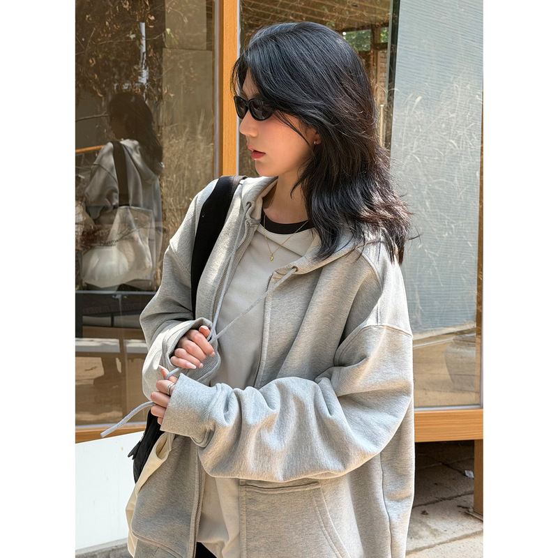 Aetherll Gray Hooded Cardigan Sweatshirt for Women Autumn and Winter Loose Oversize Casual Zipper Jacket A1047 Aetherll Gray Hooded Cardigan Sweatshirt for Women Autumn and Winter Loose Oversize Casual Zipper Jacket A1047