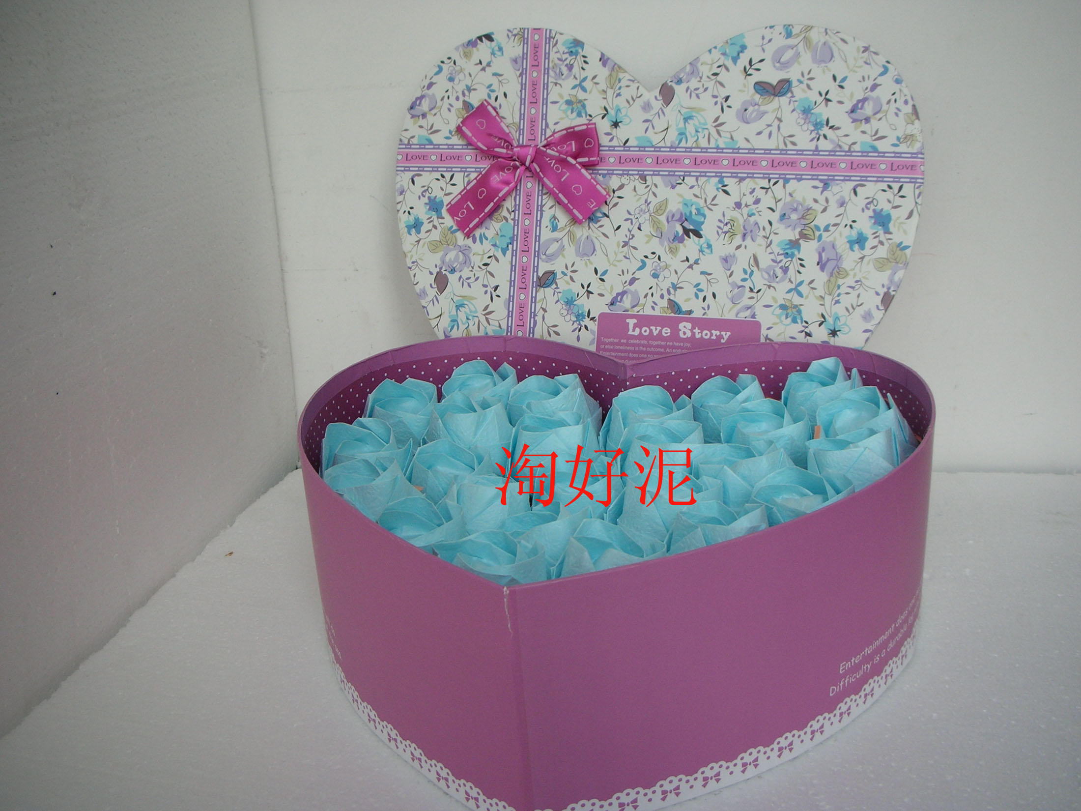 Kawasaki Folding Paper Rose Finished Product Single Valentine's Day Christmas birthday gift Jiao 20 * 20cm Paper spot