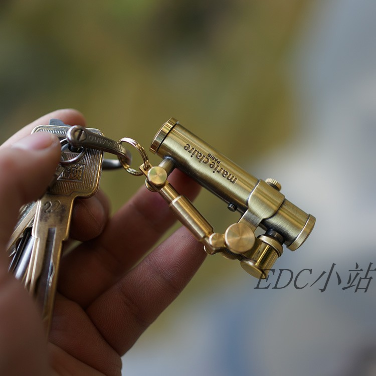Japan Original Clothing Import Marie Claire Gia People Retro Machinery Individuality Ancient Bronze Mini Kerosene Lighter