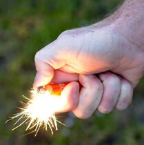 EXOTAC nanoSPARK outdoor survival Plateau Fire Stone machine Flint machine fire stick EDC fire rod