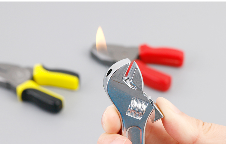 Lắc cùng bật lửa Cá tính nam sáng tạo cờ lê kìm Súng cầm tay Mạng đỏ nóng thuốc lá nhẹ hơn dupont chính hãng