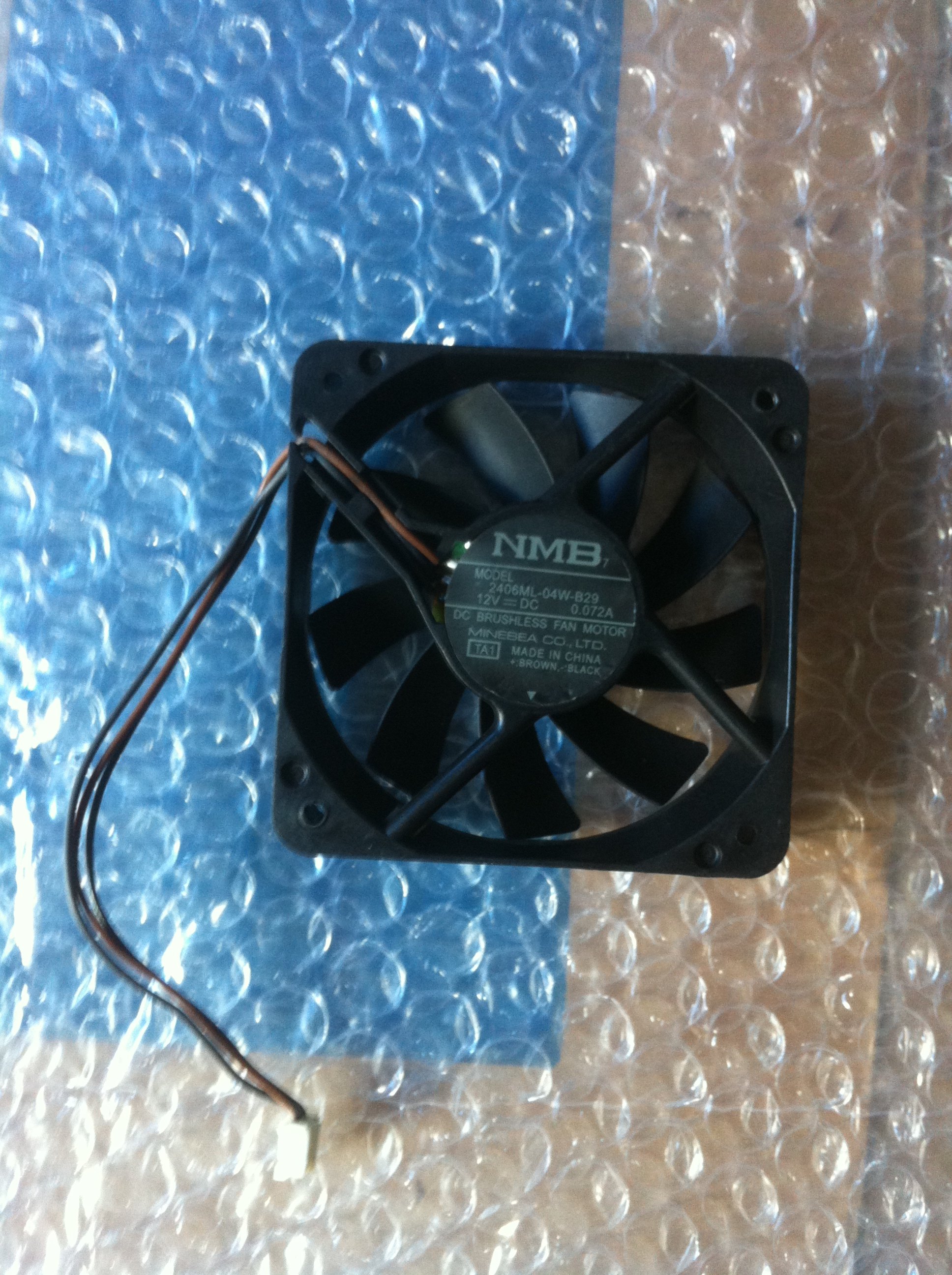 Original Japanese NMB 6015 2406ML-04W-B29 DC12V 0 072A three-line cooling fan TA1