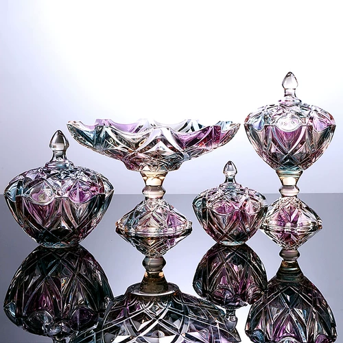 泸沽湖 Европейская стиль ретро -дом красочная сахарная коробка фруктовая тарелка с водой из фруктов высушенная фруктовая тарелка конфеты коробка