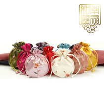 Classical weaving embroidery bag bracelet bracelet jewelry storage bag Buddha bead bag satin Chinese purse bag satin bag