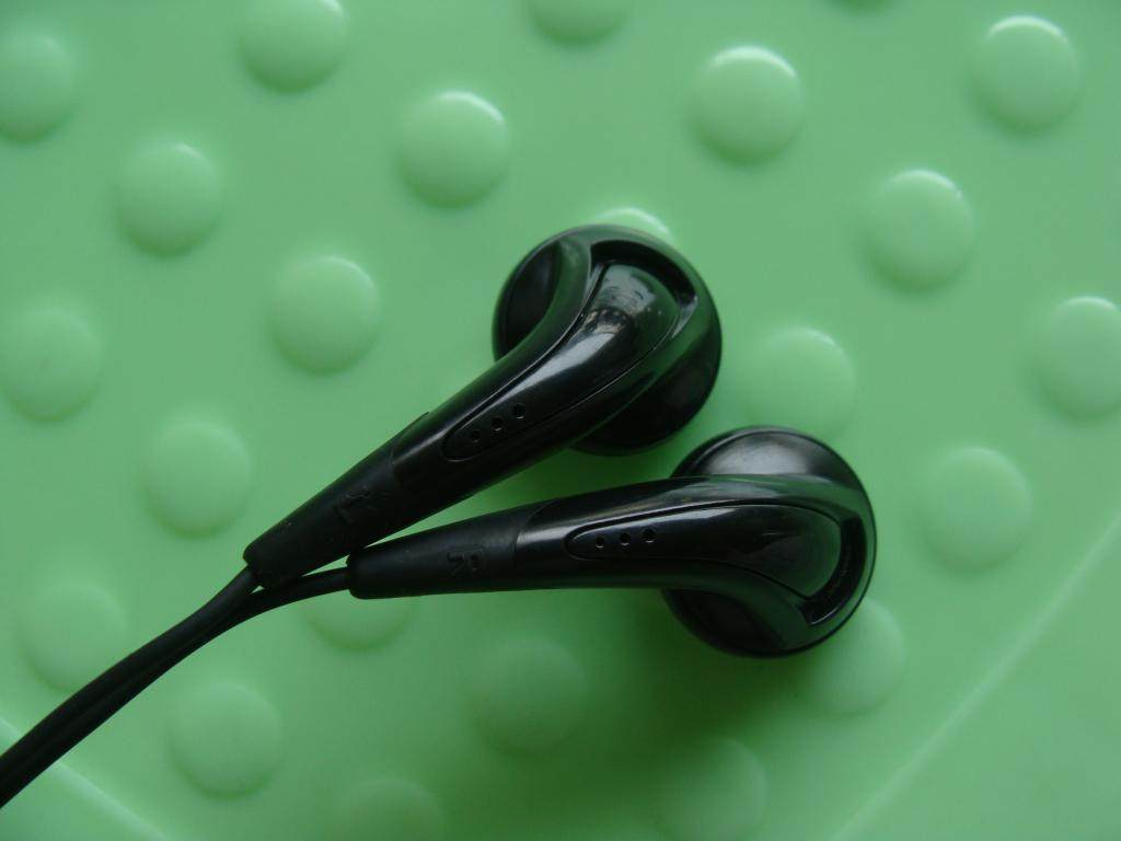 Original fit Sharp gamephone headset-Taobao