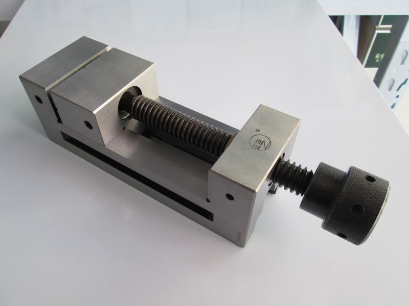Signs Zeal Grinding Machine Precision Manual Flat-out Pliers Grinding Machine Old Tiger Pincers Grinding Machine Manli Tool Wan Force Grinding Machine Bench Pliers