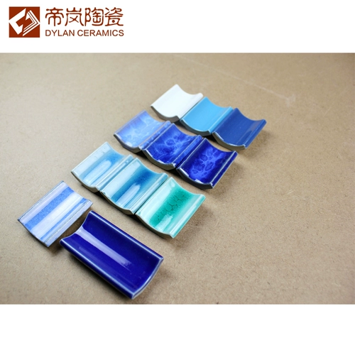 Бассейн с аксессуарами, мозаика