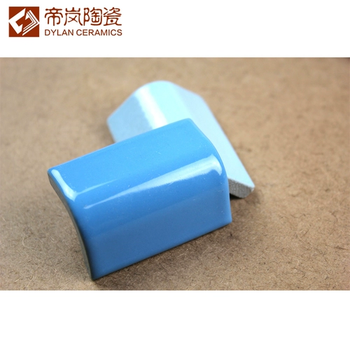 Бассейн с аксессуарами, мозаика