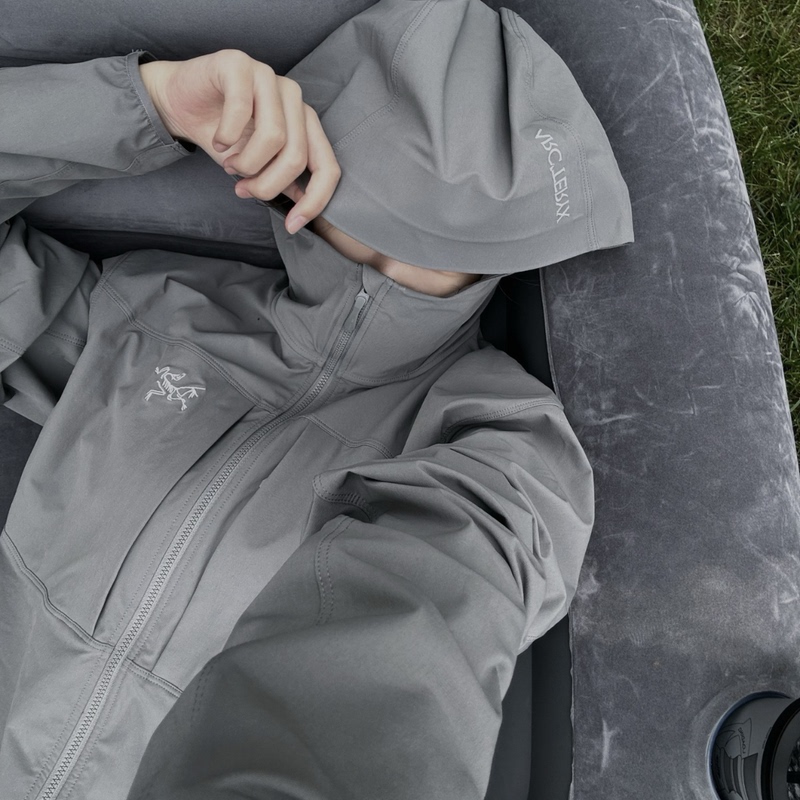 Arc'Teryx Gamma Hoody Soft-Shell Windproof, Waterproof, Breathable Hooded Men's Jacket