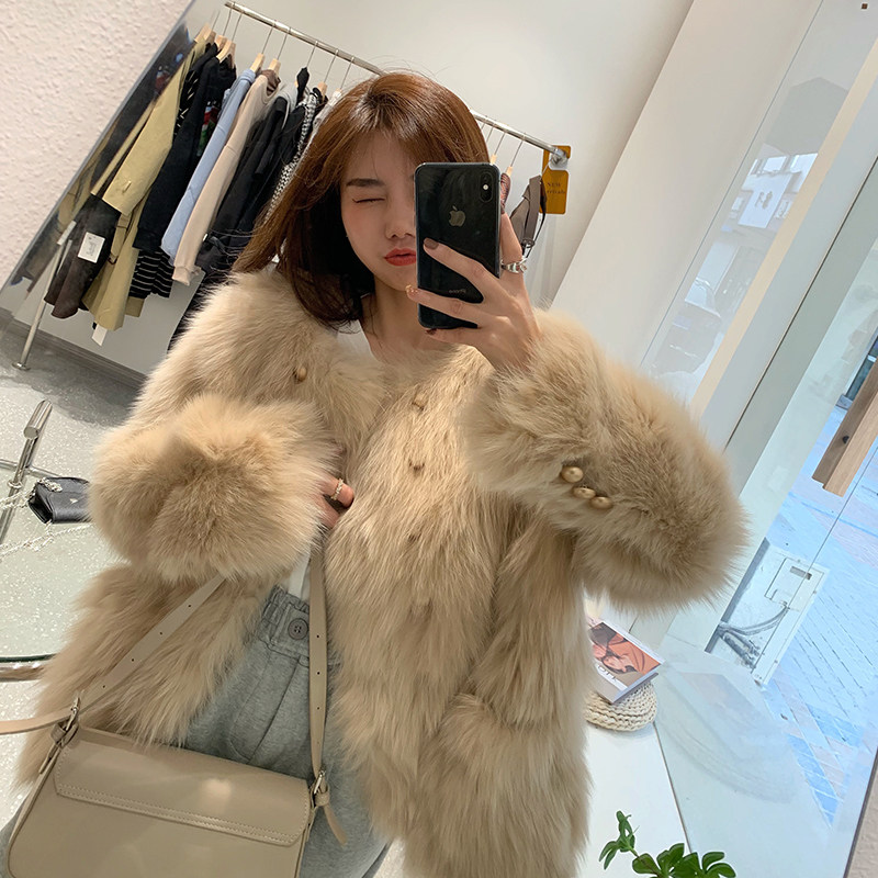 Jiajiapi grass 2021 years Winter new fox fur straw jacket female short sheet Hainen Mao Mao Young Fashion Woman