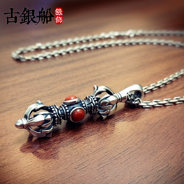 Yugutai Silver S925 Silver Tibetan Buddhist Secret Lawware South Red Agate King Kong Pendant Pendant Necklace