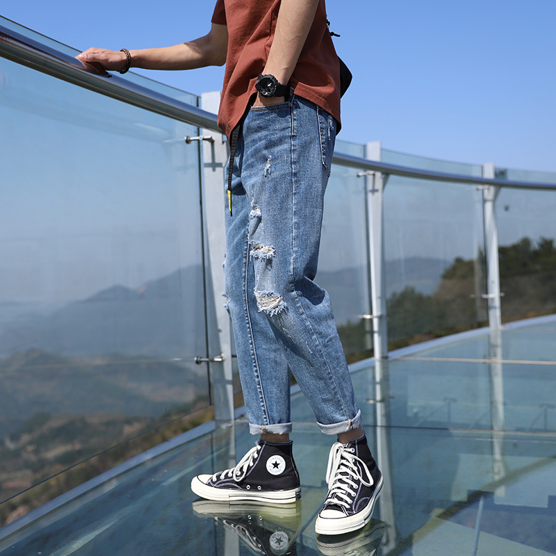 2019 spring and summer jeans men's hole slim fit nine-point smoke pipe pants Youth Japanese trend Harun long pants