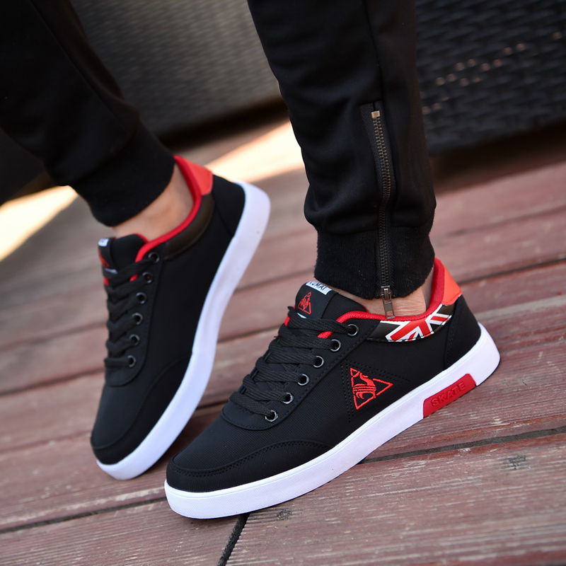 Spring new men's casual shoes youth lace-up trendy shoes thick-soled wear-resistant sports shoes Korean version breathable shoes men