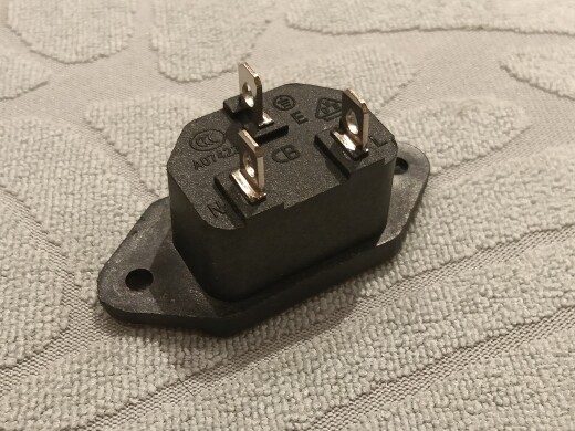 包邮100个好质量电饭煲电压力锅电源座 平三孔插片座铜脚 250V10A
