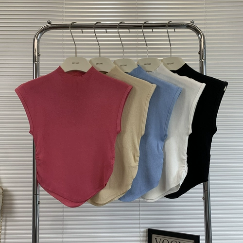 Черный цветной трикотажный летний сексуальный короткий свитер, высокий воротник, облегающий крой