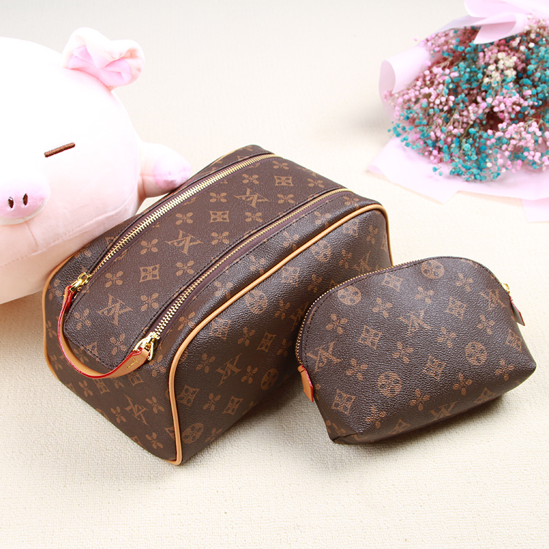 Cosmetic Bag Two-Piece Set Ol Professional Women's Bag Printed Pvc Classic Retro Desktop Bathroom Storage Bag Bath Bag Free Shipping Cosmetic Bag Two-Piece Set Ol Professional Women's Bag Printed Pvc Classic Retro Desktop Bathroom Storage Bag Bath Bag Free Shipping
