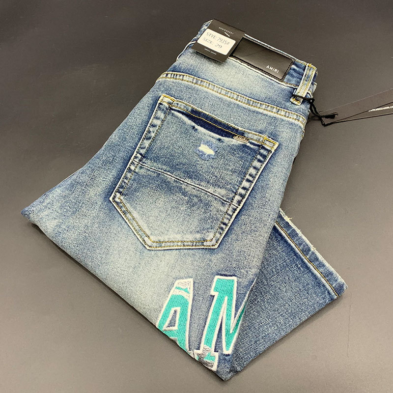 High Street Fashion Brand Am Embroidered Patch Distressed Denim Shorts for Men, Casual Versatile Slim Straight-Leg Cool Five-Point Shorts for Men