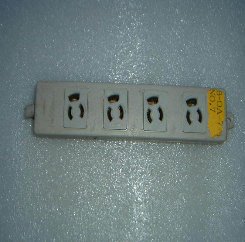 Japan native Panasonic plugboard power socket with magnetic belt Self-lock anti-fall 4 bits 15A