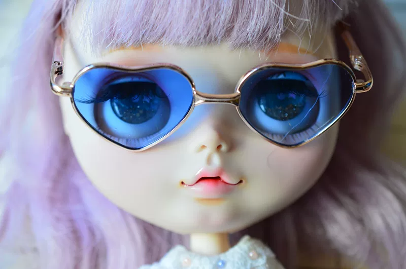 Кукла Blythe маленькая тканьная povz pullip может подарить очки очки в виде сердца любви