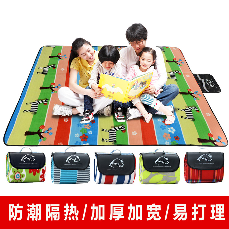Outdoor picnic mat moisture-proof ins wind spring tour thickened tent picnic mat Portable lawn beach mat picnic cloth