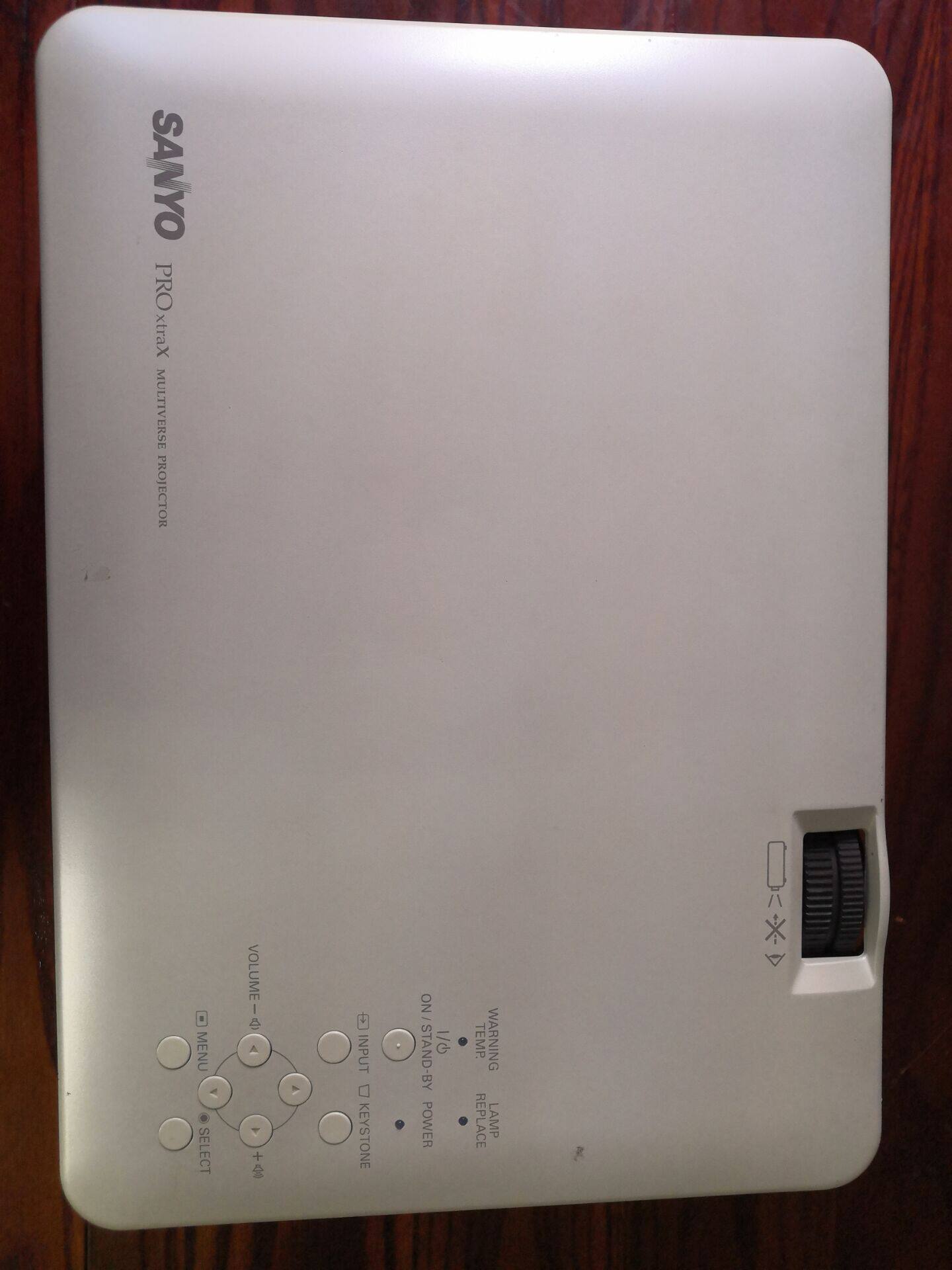 Second hand projector Sanyo PLC-XU9000C Normal use of business office education training games