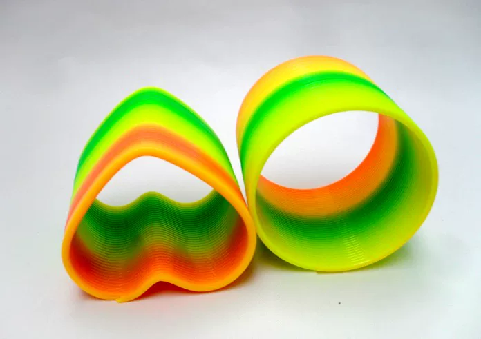 Классная игрушка, пластиковый Slinky, ностальгия, 4 штуки