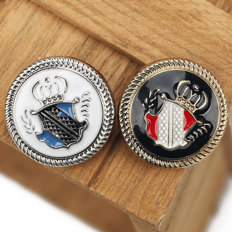 Metal Buttons in Men's clothing Suits Clothes Big Clothes Women Sweater Sweater Shirts Coats Korean Version Buttons