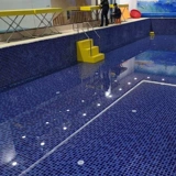 Бассейн, стеклянная дорожная белая мозаика